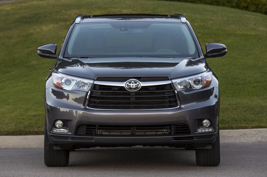  Toyota Highlander (XU50) 2013 года  (фото 30 из 80)